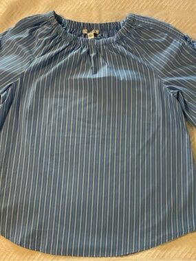 Women’s Free Assembly vertical striped shirt